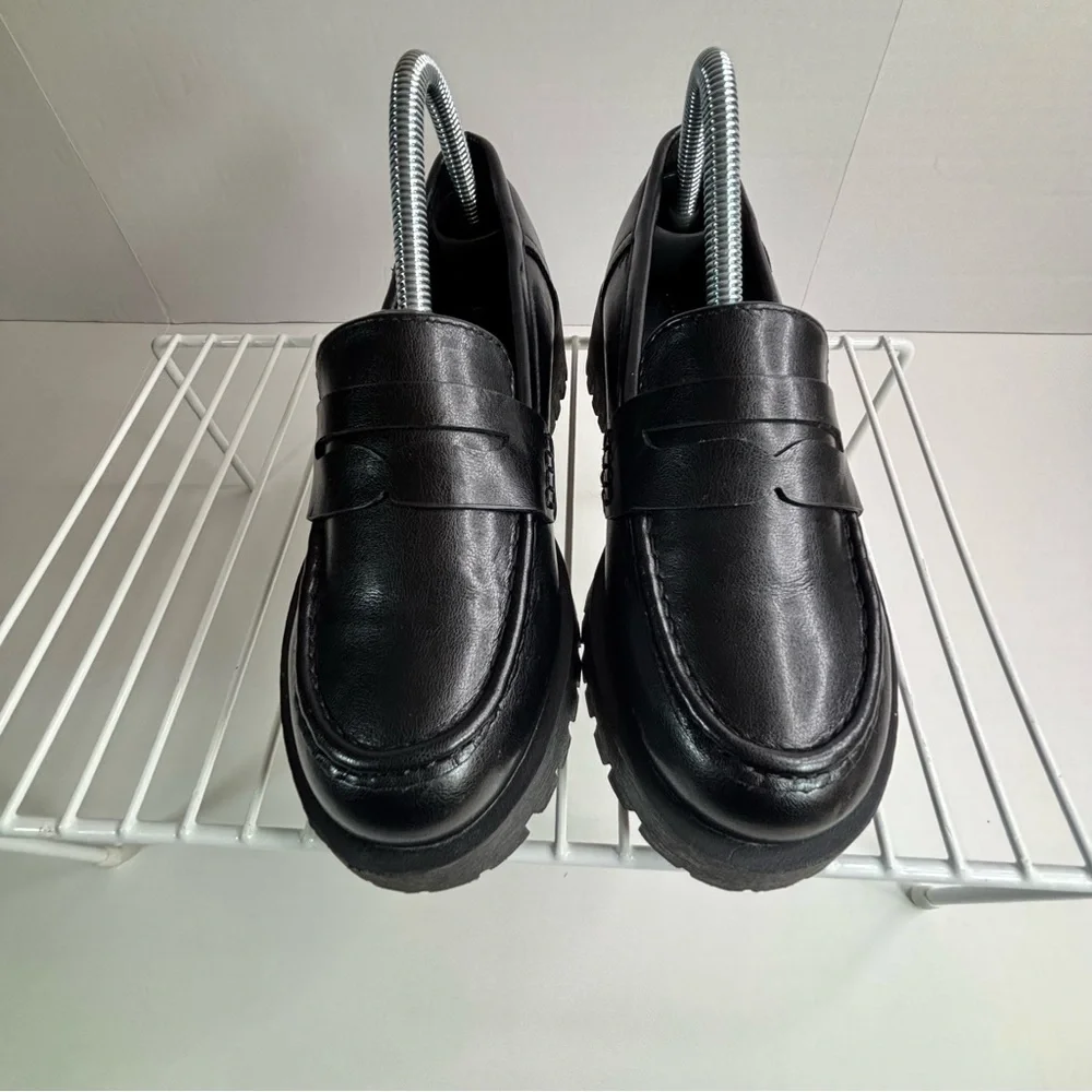 Bamboo Hutch 24 Platform Loafers Women’s Black 7/37 Lug Sole‎ Chunky Heel Shoes